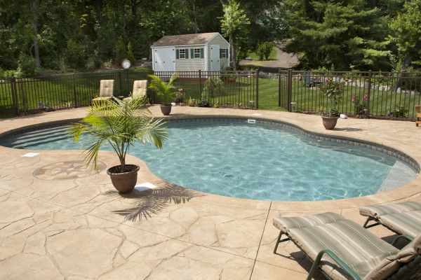Cost of Concrete Pool Deck Repair in Wichita Falls